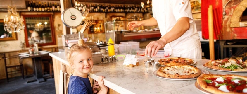 Maak uw restaurant aantrekkelijk voor ouders door het kindvriendelijk te maken